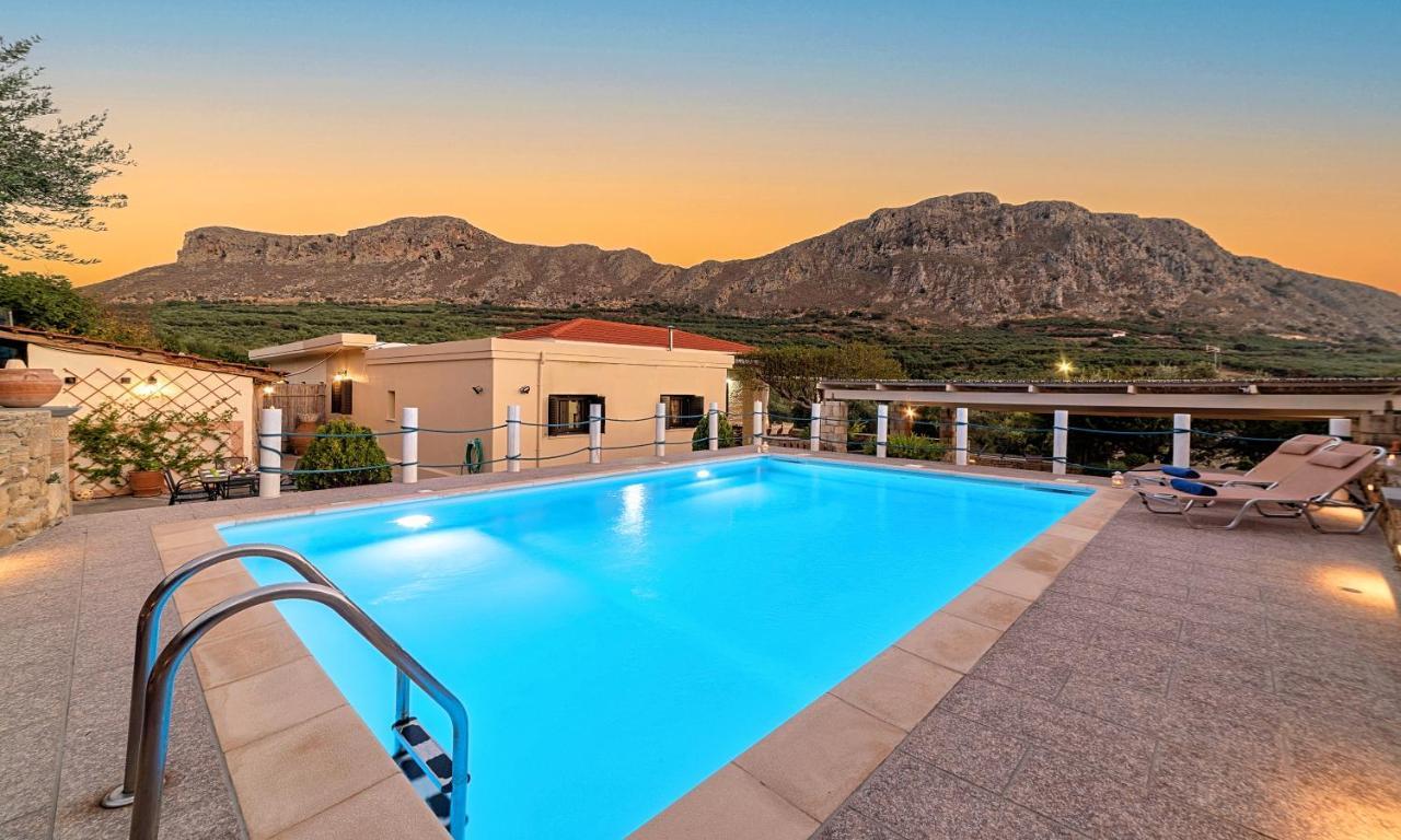 Cretan Kera Villa Heated Pool Extérieur photo